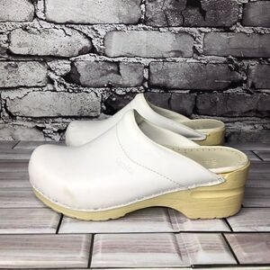 Sanita Original Danish Ivory White Leather Nurse Shoes Clogs Women’s Sz 35EU/5US